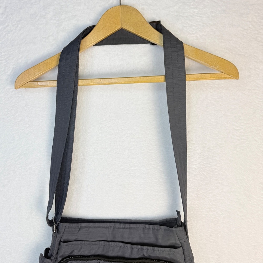 Lug Infinity Shimmy Crossbody Bag Charcoal Gray RFID Purse Pocket Organizer - Picture 10 of 15